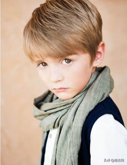 楚辞中带书字的男孩名字,男孩名字诗经楚辞古诗