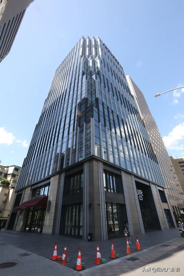 大s再婚后亮相,大s携老公具俊晔参加家庭聚会