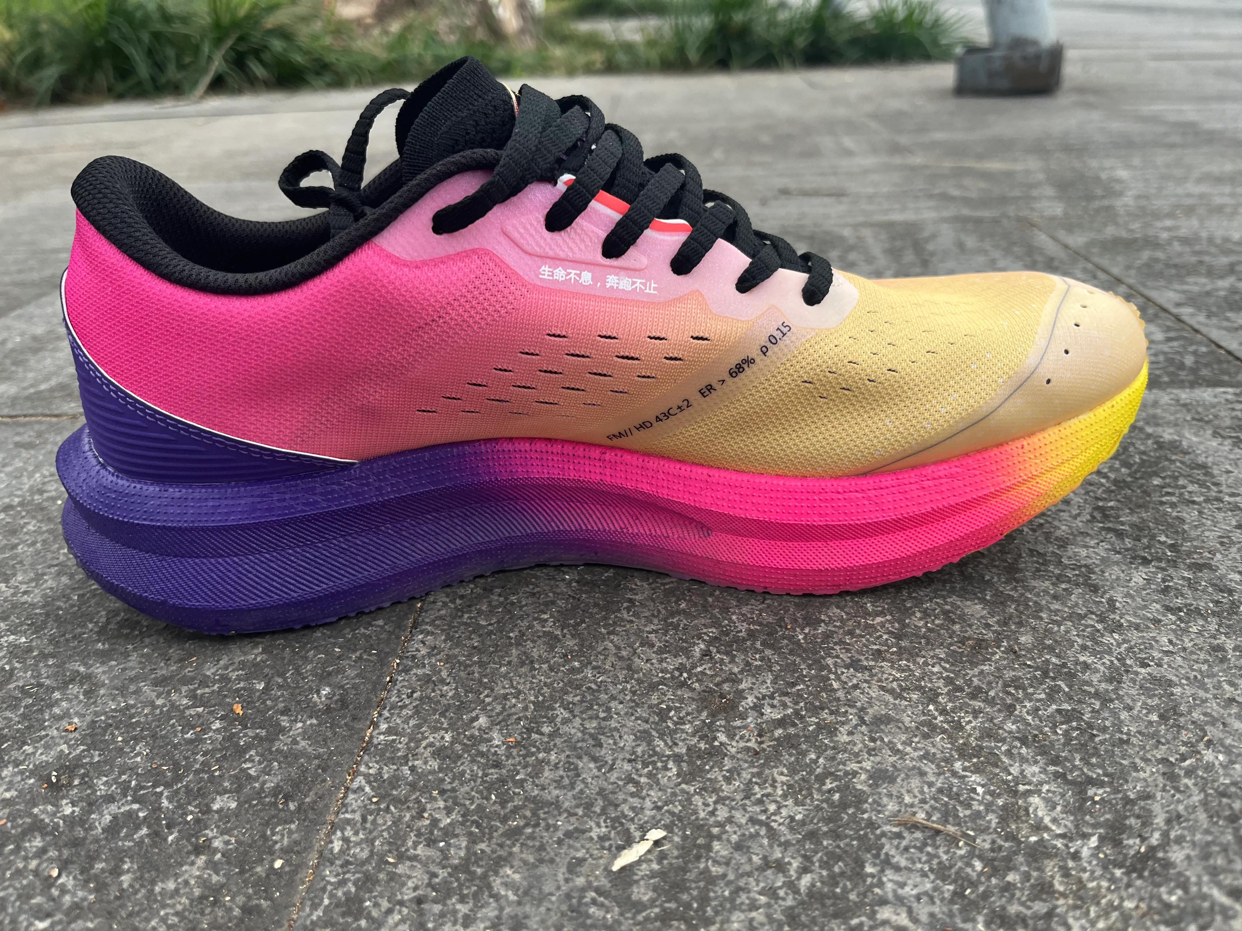 乔丹强风竞训跑鞋适合慢跑吗,万金油跑鞋大体重