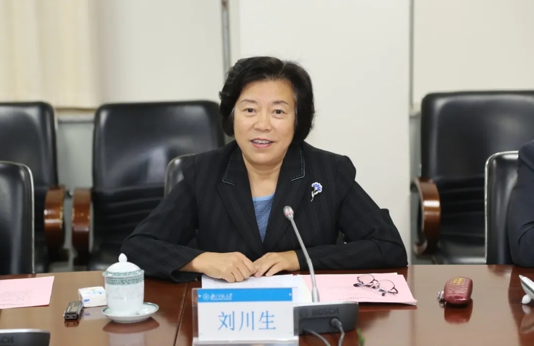 北京“副部级女官”，刘川生女书记犯下的恶行，远比你想的更恶劣