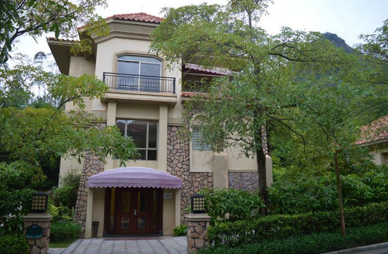 广东最值得推荐的温泉度假村,广东第一峰温泉是真温泉