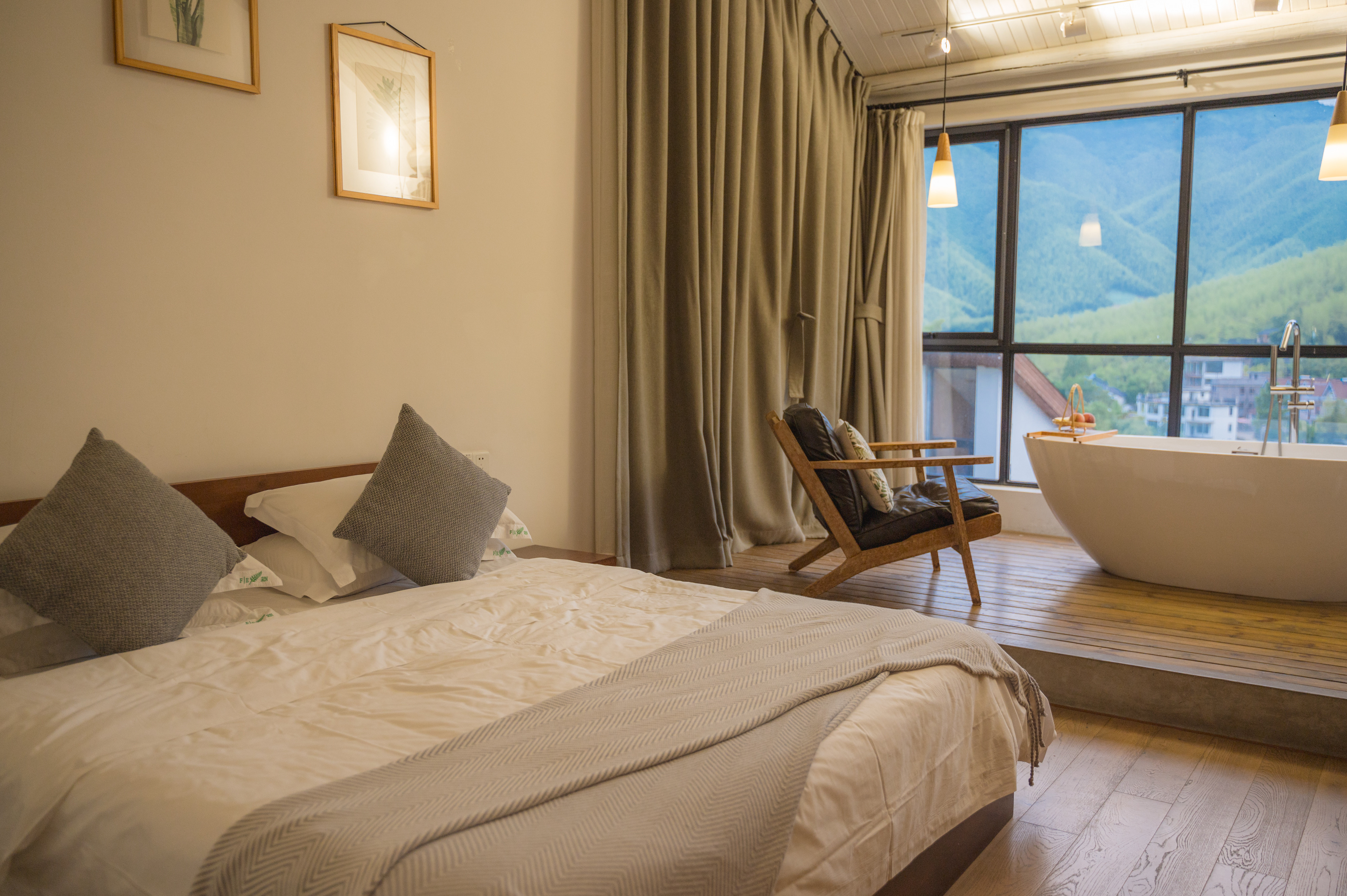 山林逸境私人温泉,在山林中泡温泉