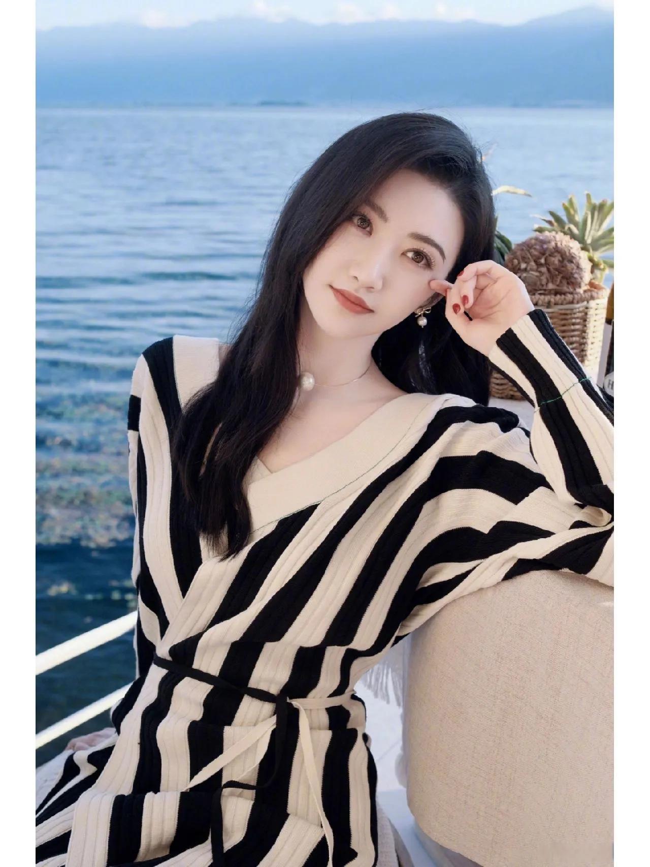 张继科和景甜图片大全,景甜迷倒男人的魅力