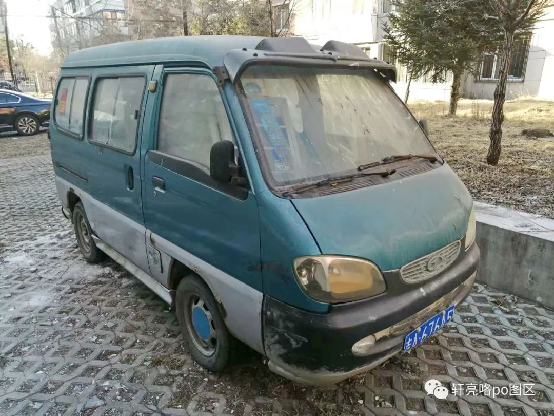 一汽佳宝ca6360整备质量,一汽佳宝6360a1的发动机号在哪里