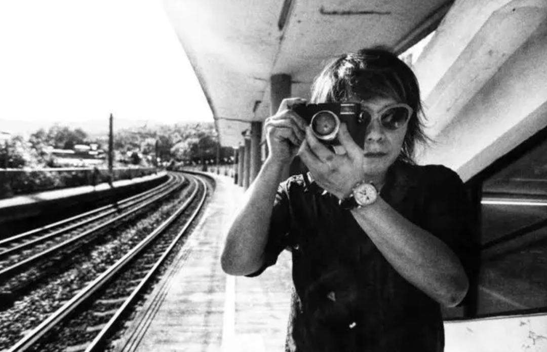 年轻时期的伍佰,伍佰外表不修边幅内心细腻