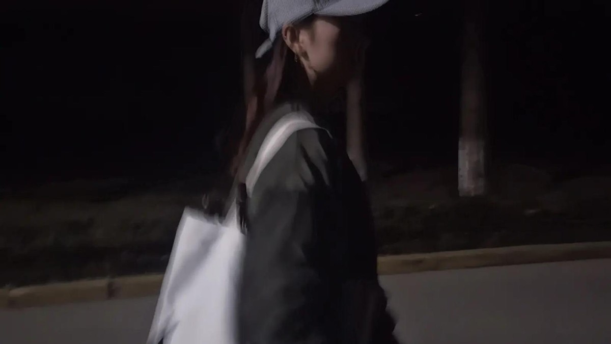 贵州中学12岁少女惨遭轮奸,所有同学视而不见,现场惨不忍睹!