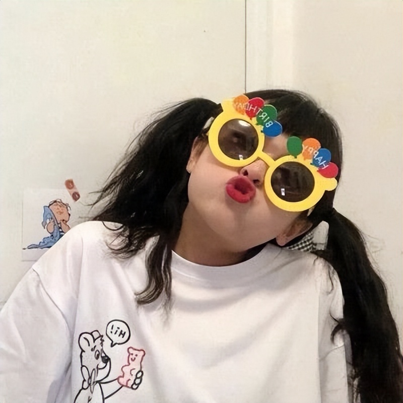 无聊的句子说说心情搞笑,一个人无聊发朋友圈深奥的句子