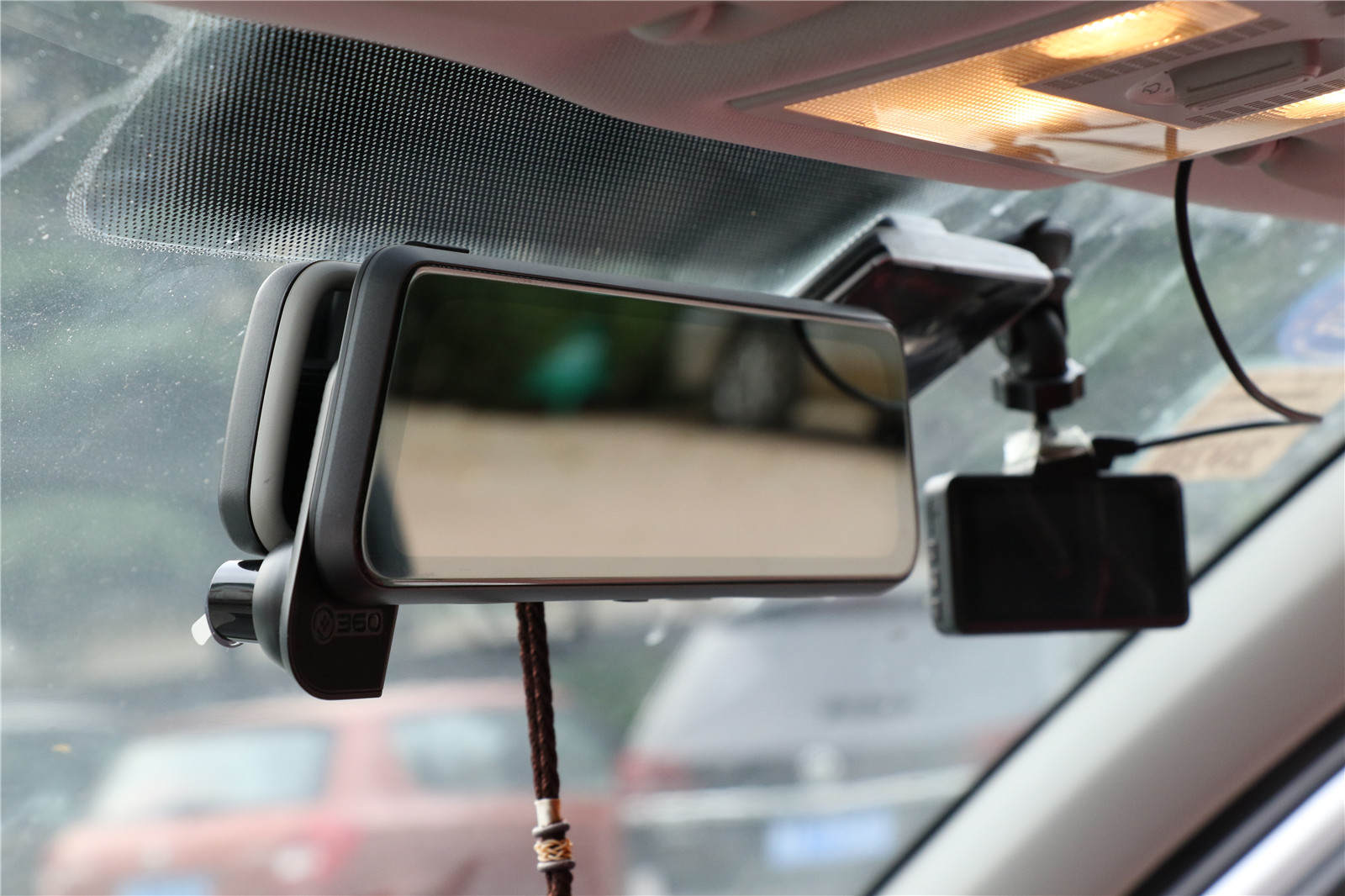 m320pro行车记录仪前后双录,m320pro行车记录仪安装