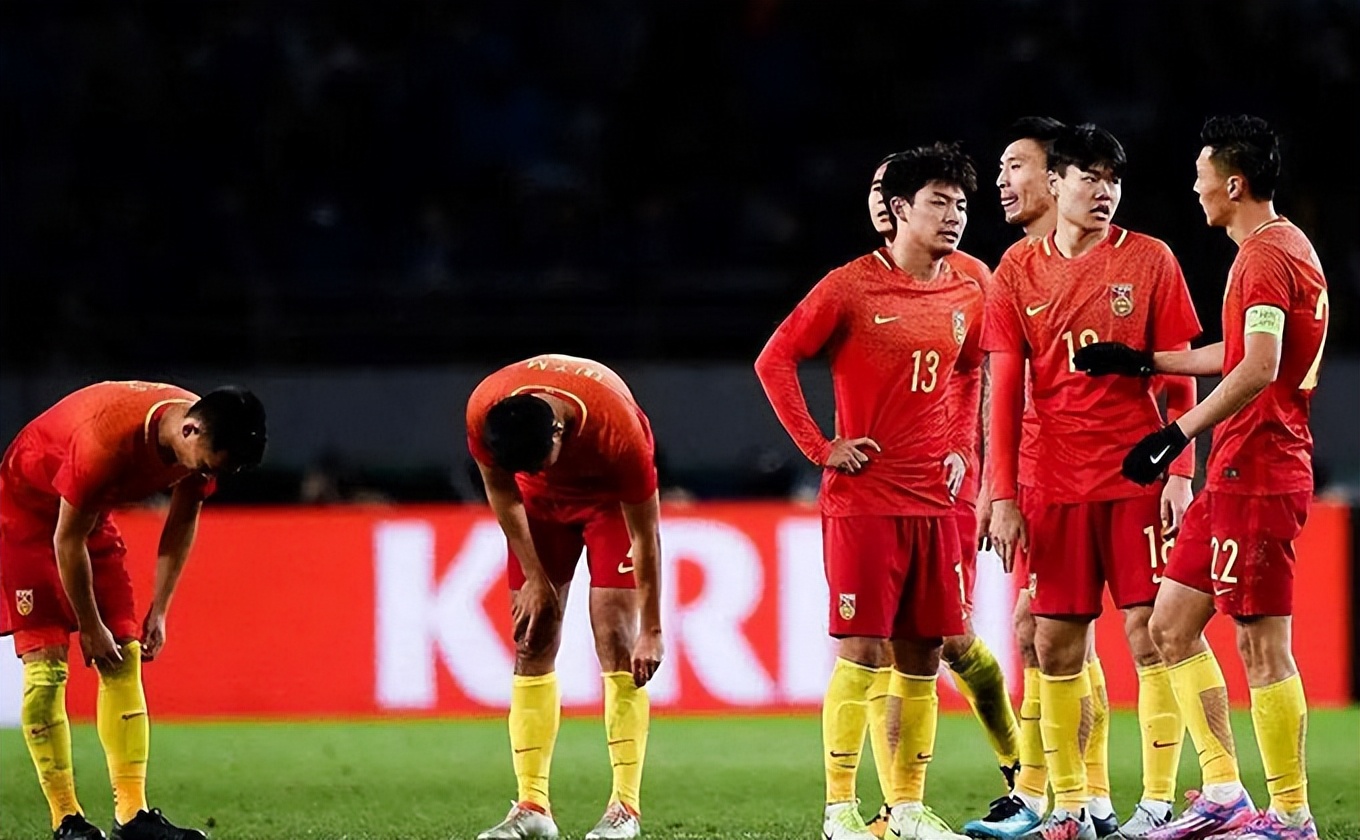 中国为世界杯的赞助,国际足联为国足努力