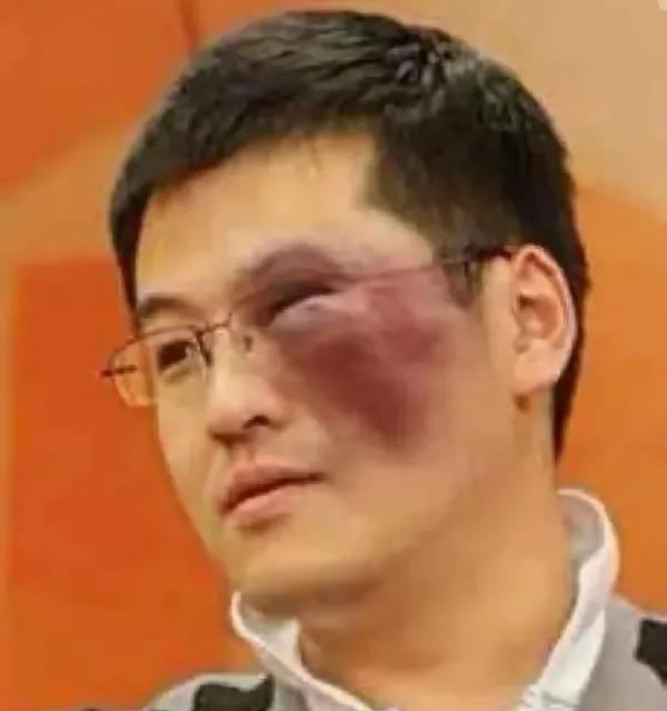 篮球解说苏群和杨毅,篮球解说苏群视频