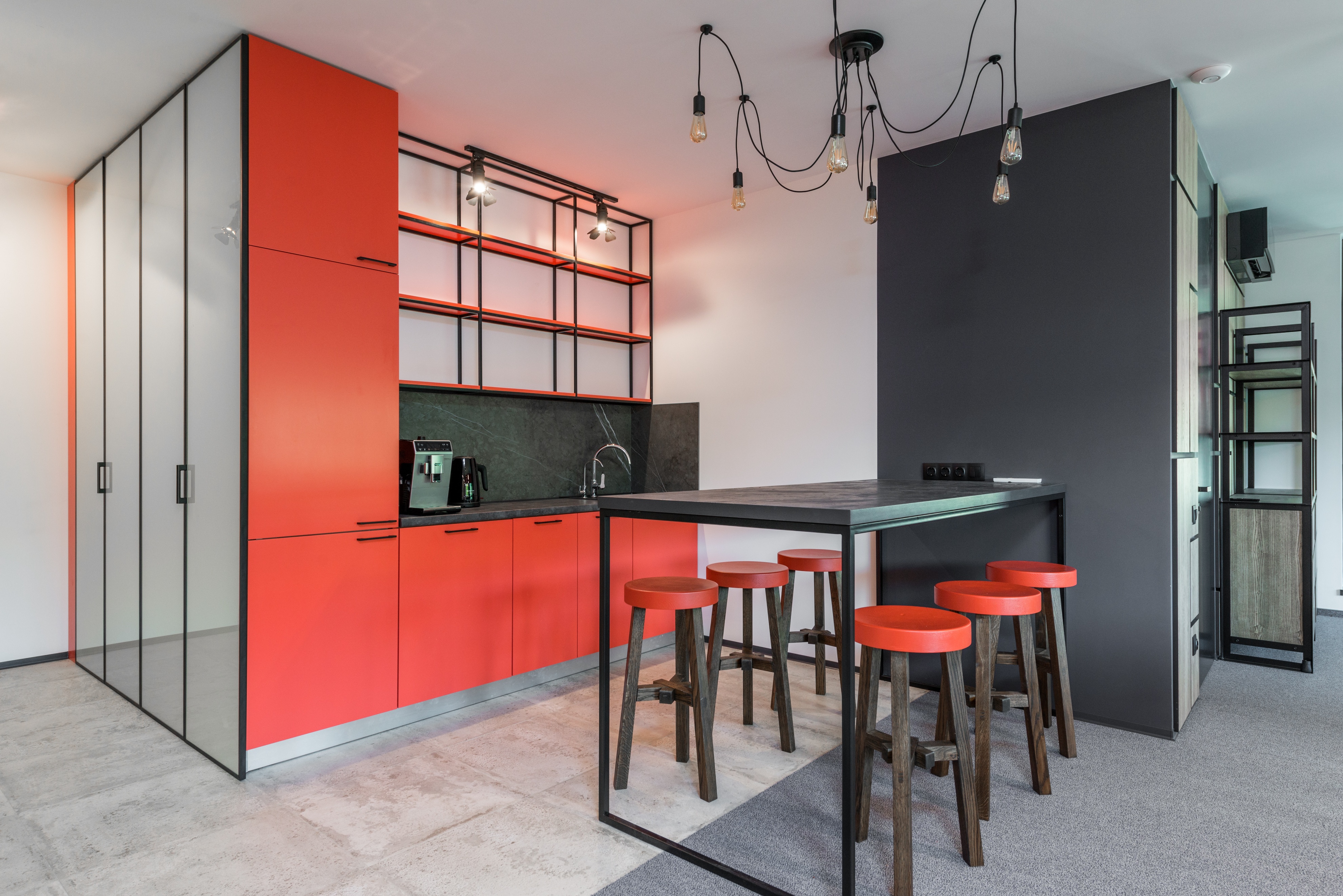 买什么样的冰箱经济实惠适合家用,家庭买什么样的冰箱比较实用好