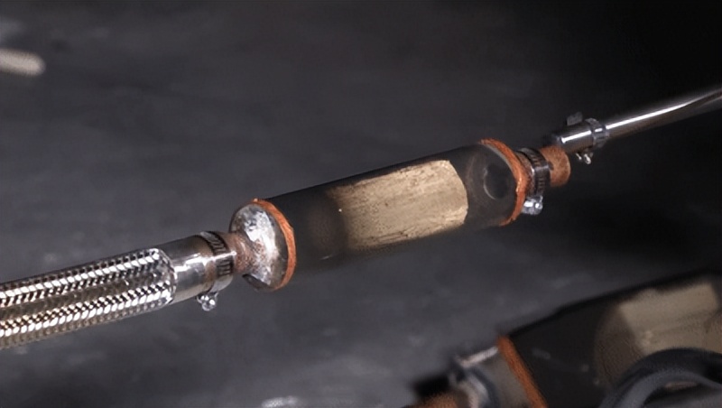 三元催化器堵塞是车的质量问题吗,三元催化器堵塞会出现什么现象