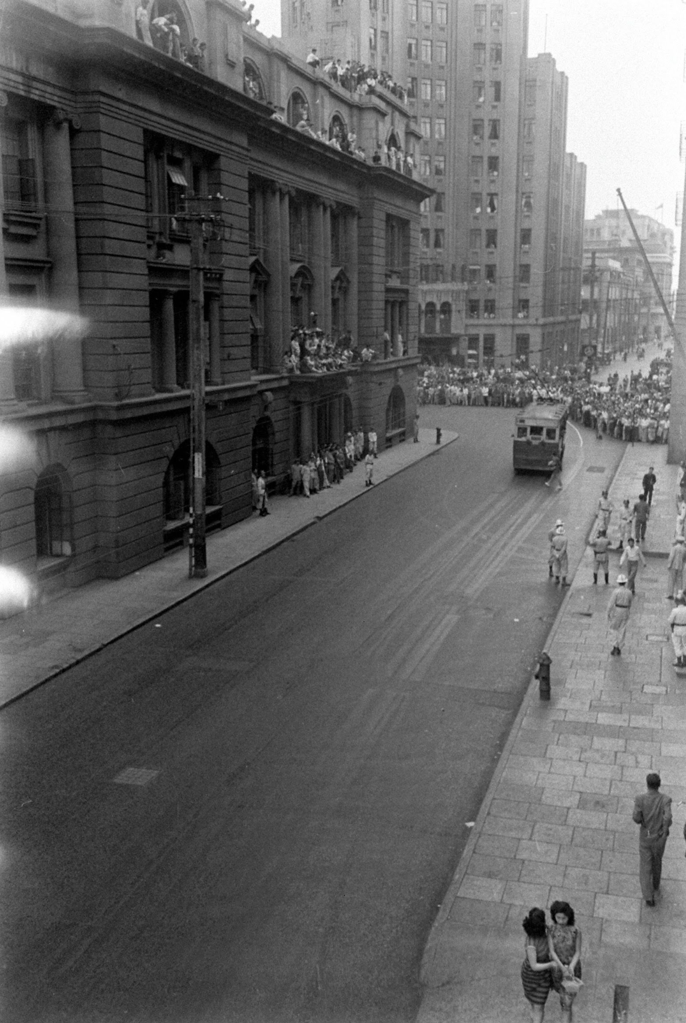 上海枪决死刑犯真实纪实片,1996上海枪决死刑犯