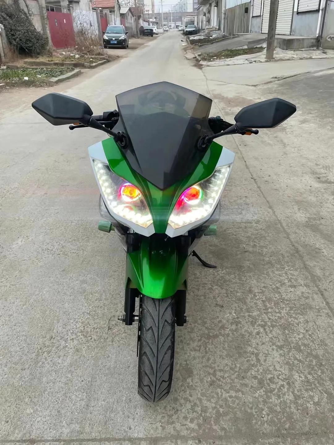 4600极品运动版忍者GT-250公路高配自带七彩恶魔眼爆闪灯光