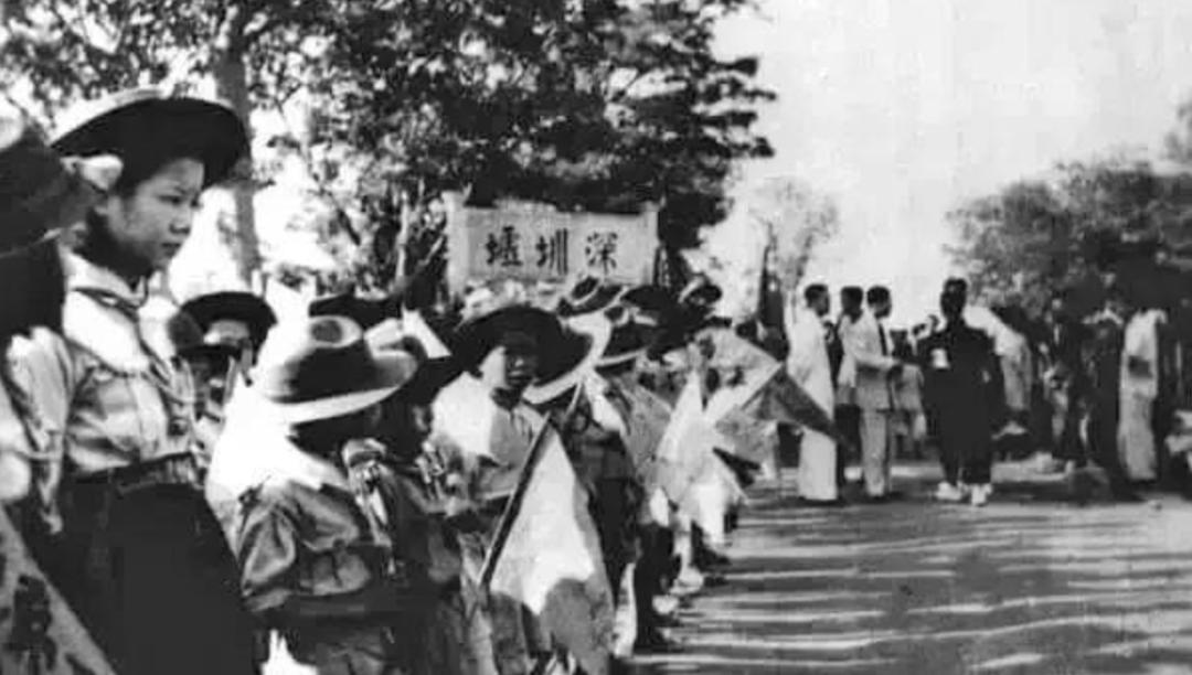 1949年我国为何不用*力武**收复香港？