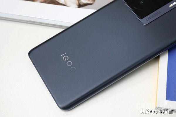 iqooz7手机测评120w到底有多快,iqooz7是120w快充吗