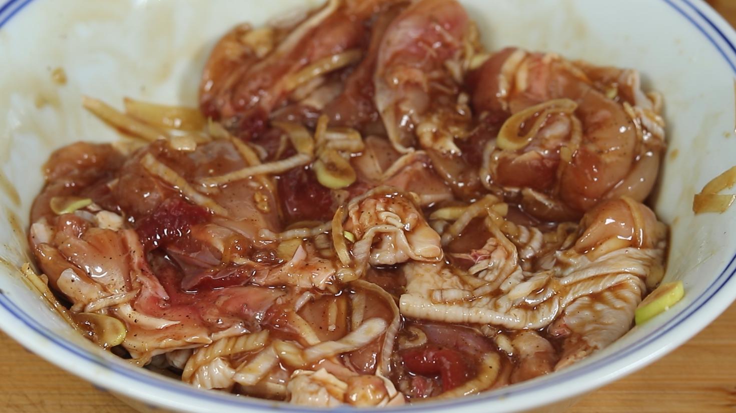 中老年人多吃优质蛋白增强免疫力,老年人吃白蛋白可以提高免疫力吗