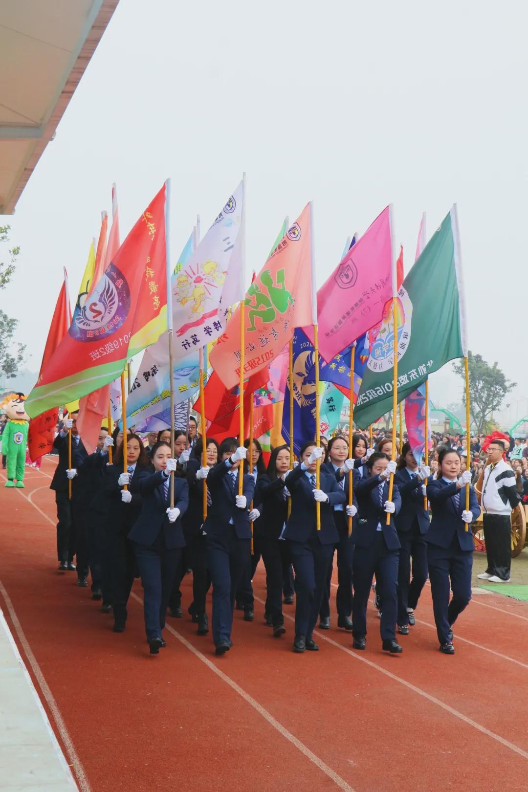 求贤若渴广纳英才,求贤若渴