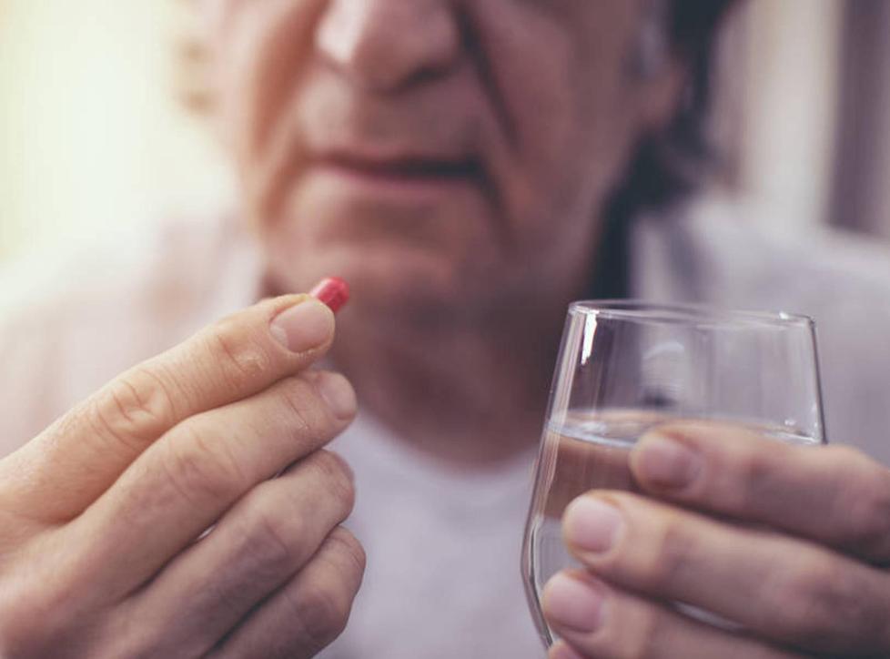 梅毒脚和脚气有什么区别,梅毒脚气是单脚有还是双脚有