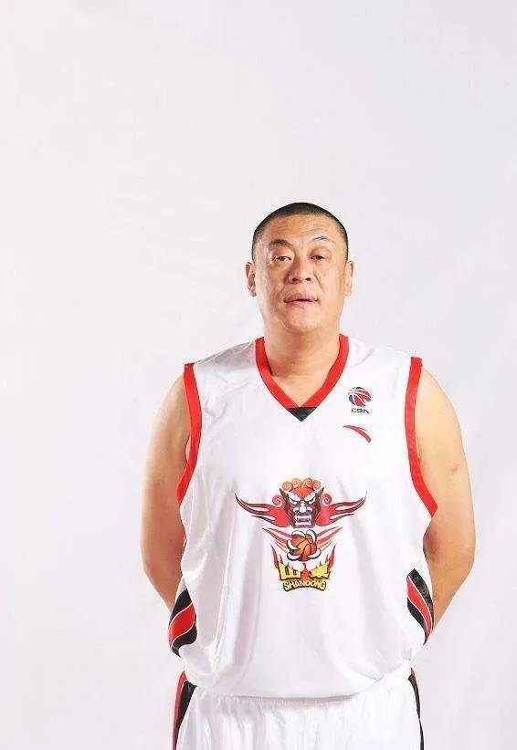 姚明cba各项数据纪录,cba总决赛姚明51分21篮板