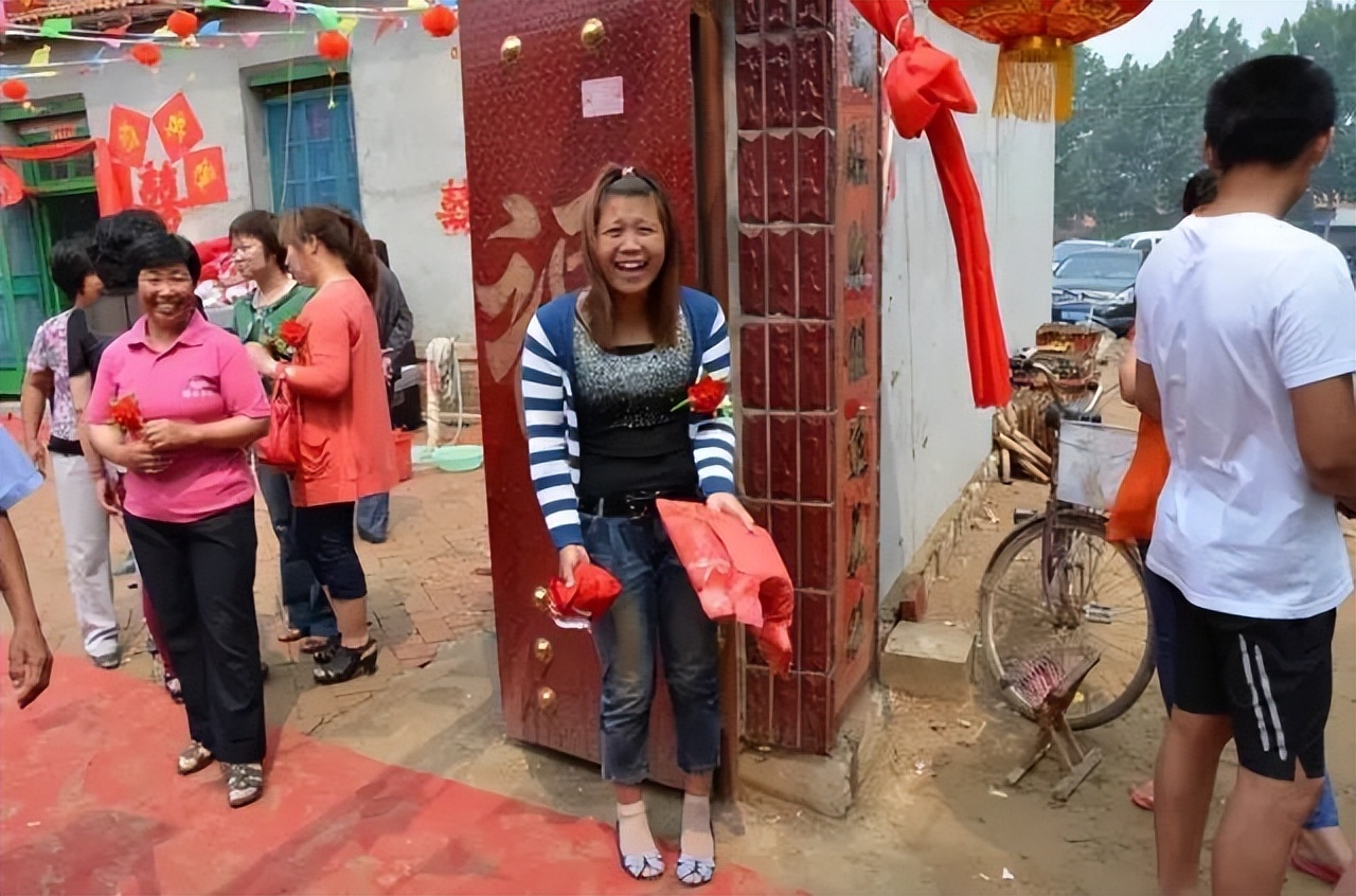 西安灞桥儿子结婚有多热闹,灞桥城中村热闹