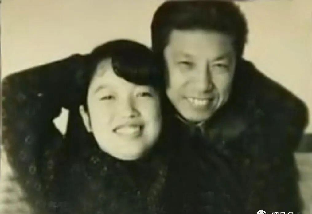 黄薇和蔡国庆是什么关系,黄薇蔡国庆