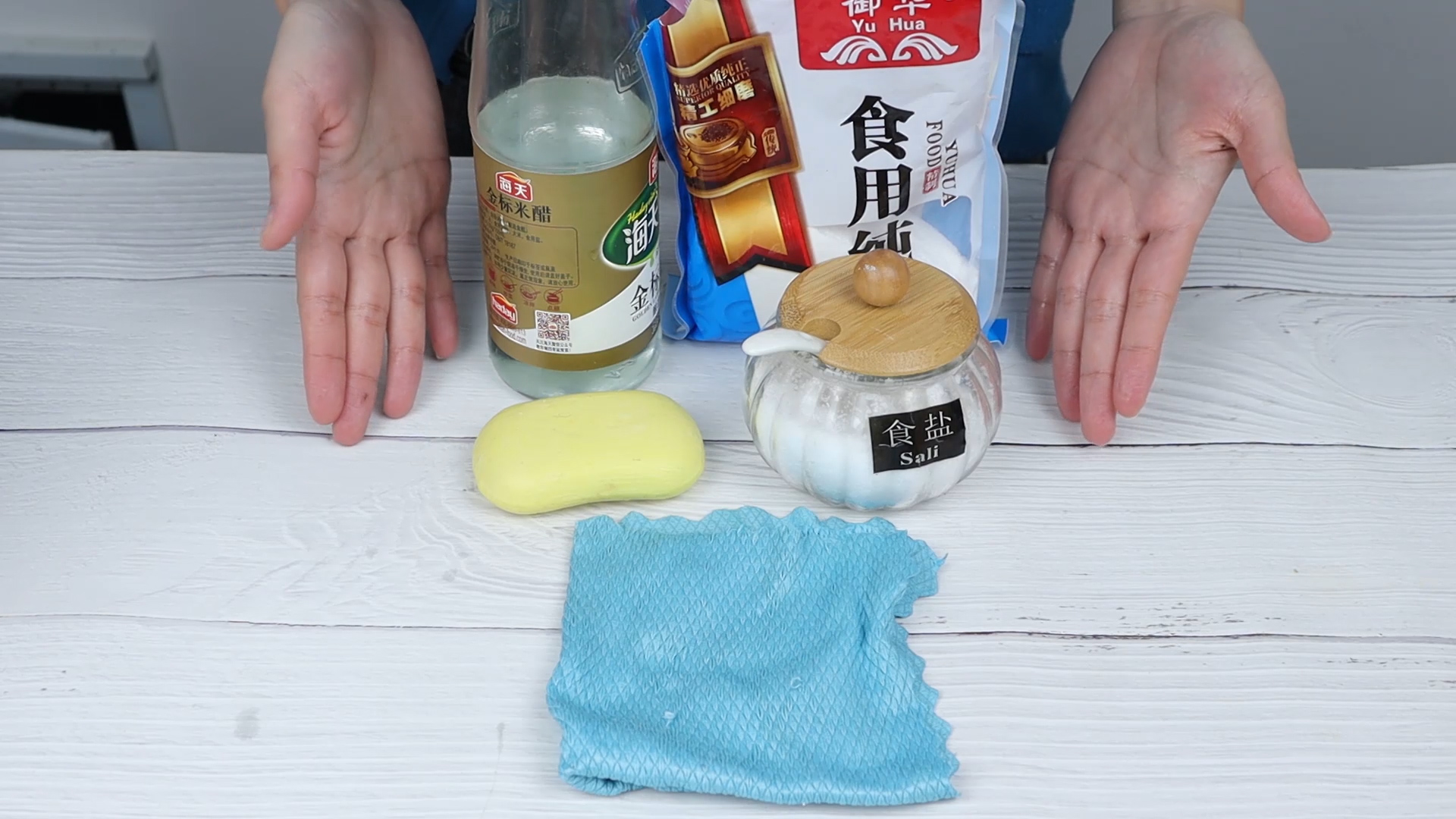 毛巾用久了又黄又硬怎么冼,毛巾用久了又滑又黏怎么清洗干净