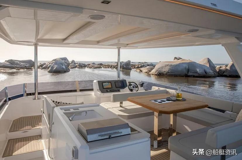 多体大型铝合金浮筒船,大型多体船图片