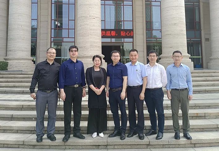 深圳市政府工作简报,关于电子商务协会大会的工作简报