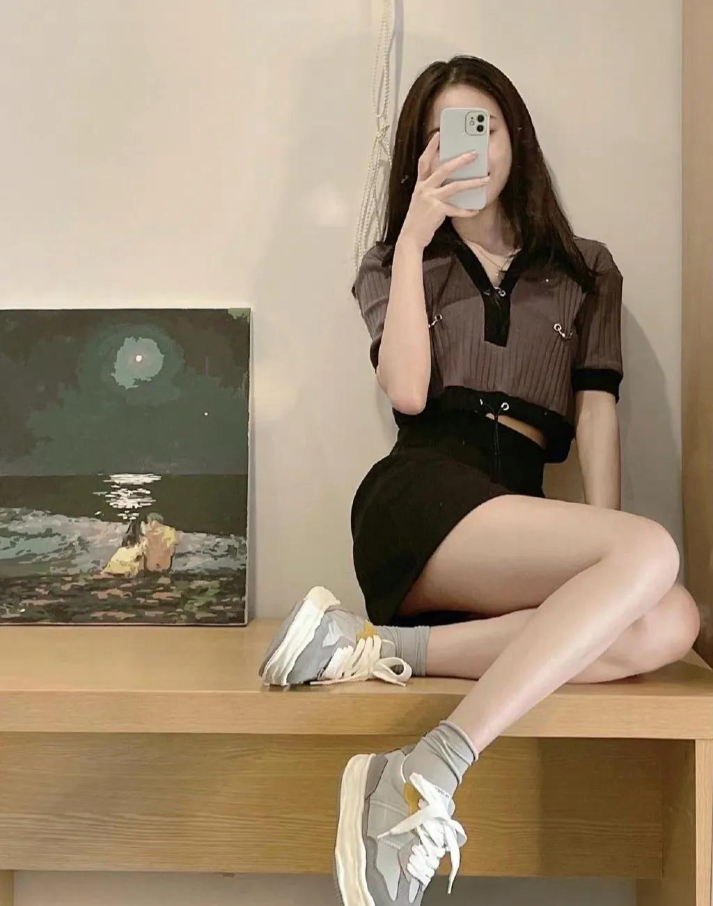 简单与时髦并存夏季休闲穿搭,多种夏季清凉穿搭享受时尚夏季