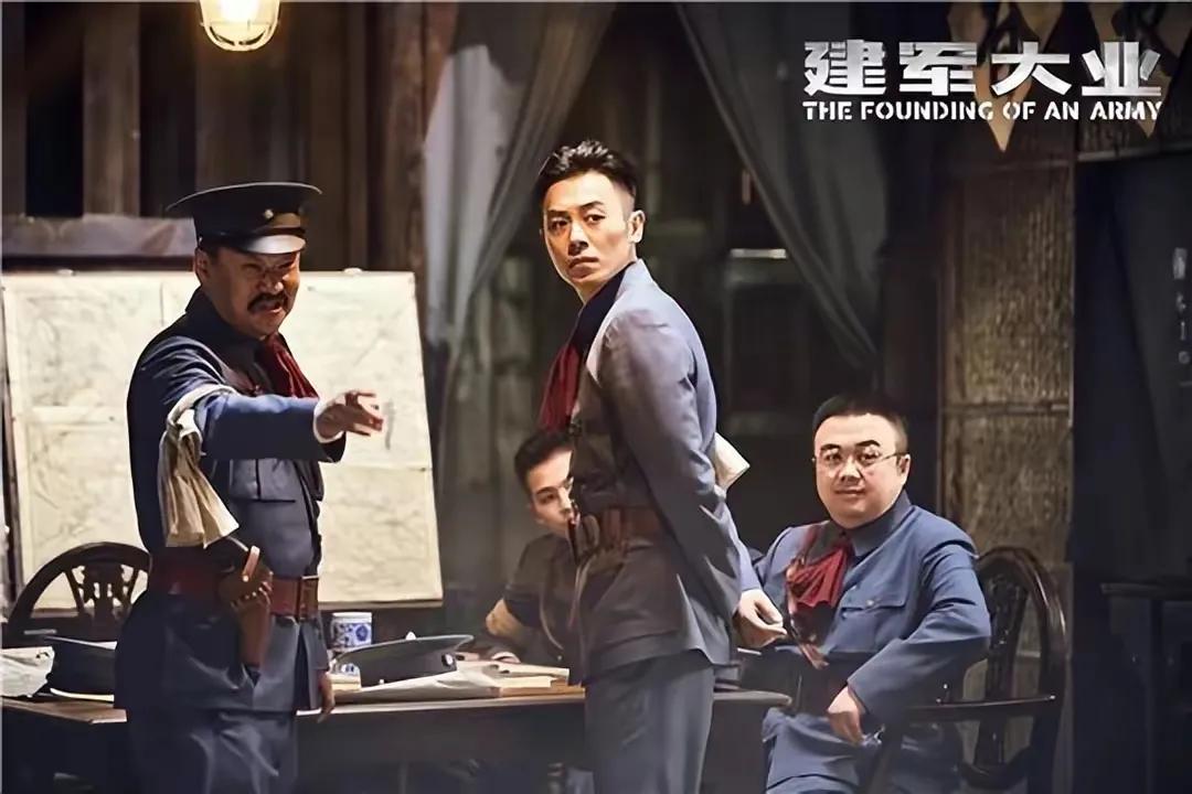 民国第一帅“周恩来”别硬演，有人尴尬凑数，有人爷青回