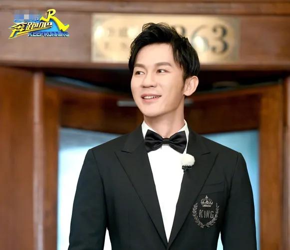 奔跑吧兄弟周深和白鹿答问题,跑男周深白鹿撞衫第几期