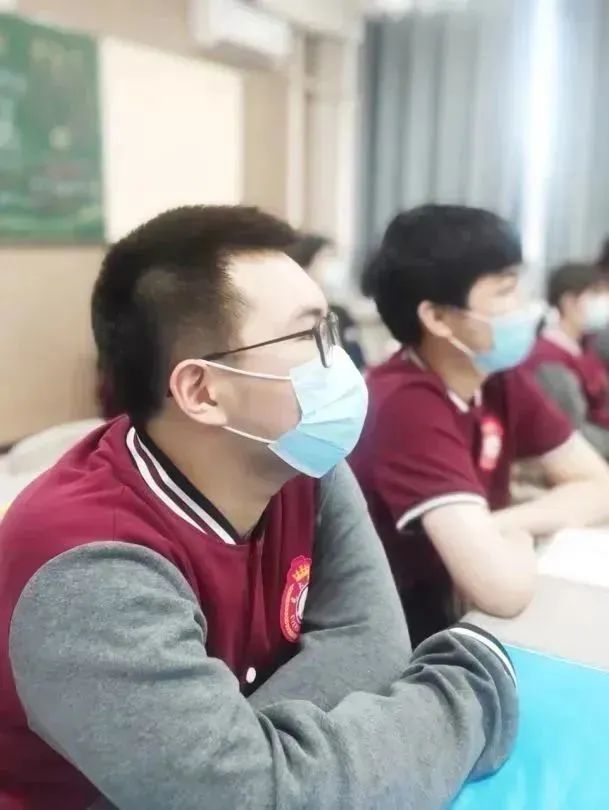 灌篮高手热映现场,灌篮高手日本热议