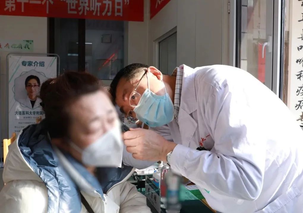 “线下+线上”直播联动，大医一院多路径打通“耳健康”通道