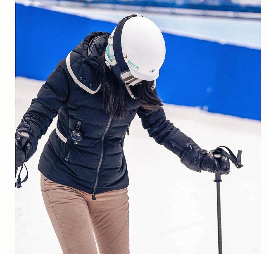 翼装飞行女孩刘安遗体捐献,天津24岁女孩刘安挑战翼装飞行