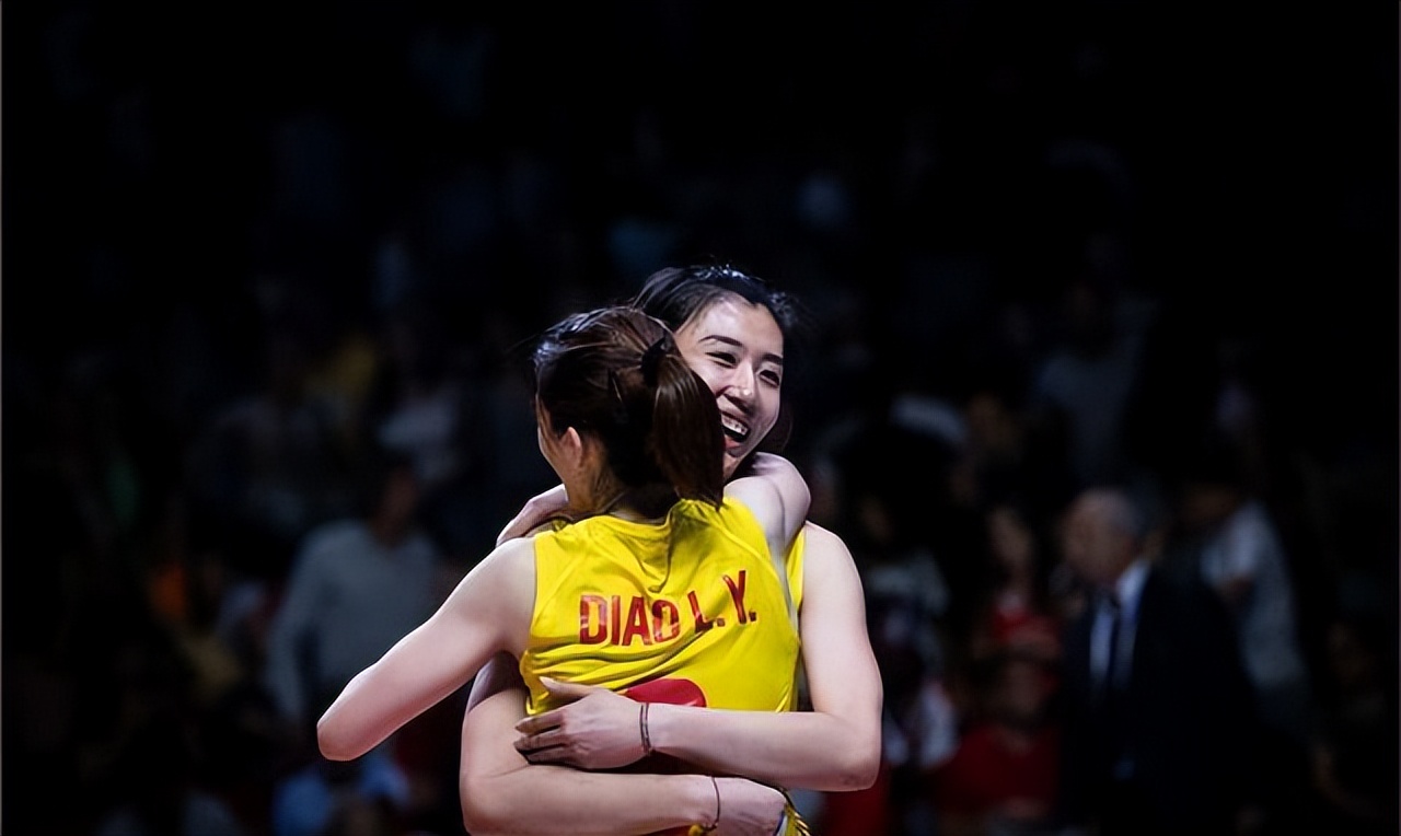 刁琳宇蔡斌拥抱,刁琳宇李盈莹蔡斌