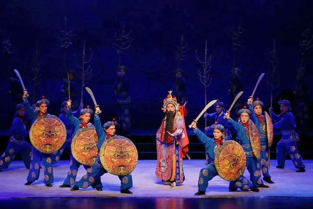 北纬37度一座神奇的城市,北纬37度神奇之地