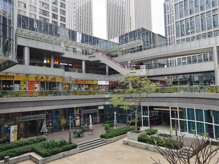 南宁五象总部基地地下商业,南宁五象总部基地最新信息