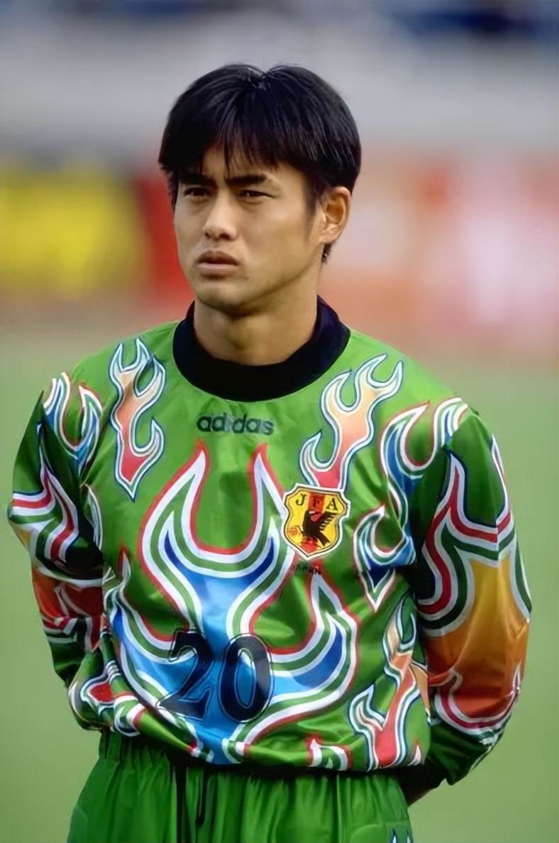 日本2比1德国权田修一赛后采访,日本门将权田修一8次扑球