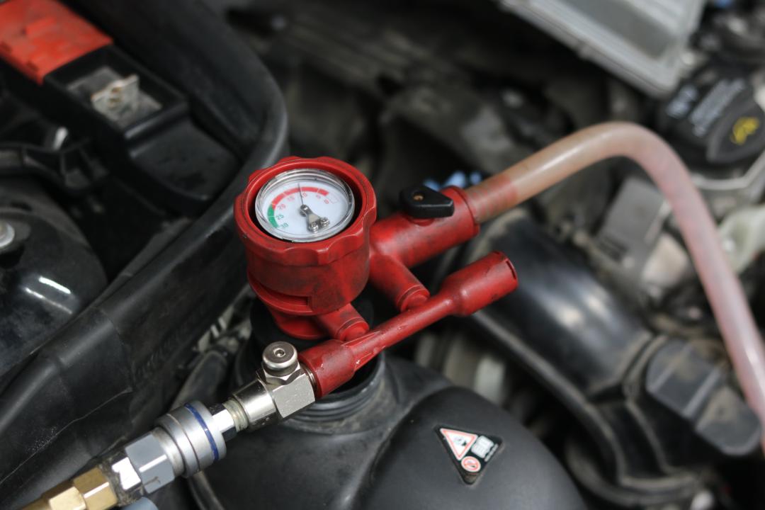 奔驰w212翻新改造全过程,奔驰w212老车翻新