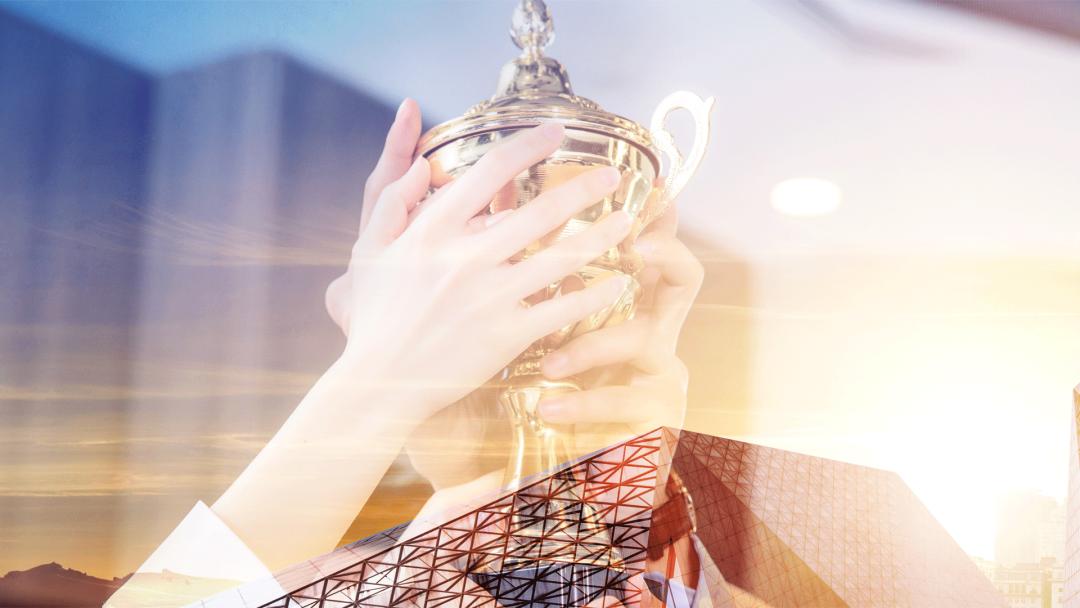 56岁创业70岁迎来人生第二春,57岁当选中国院士