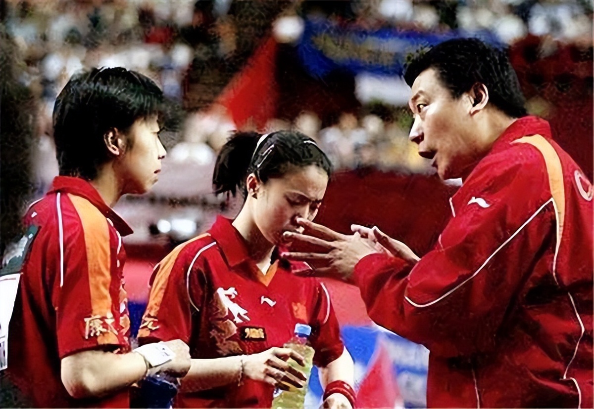 她是世界女乒第一人,大20岁老公与袁立同居12年,转身把她宠上天