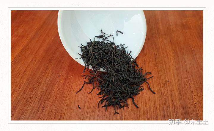 安徽金山时雨茶属什么茶,福建茶和安徽茶哪个好