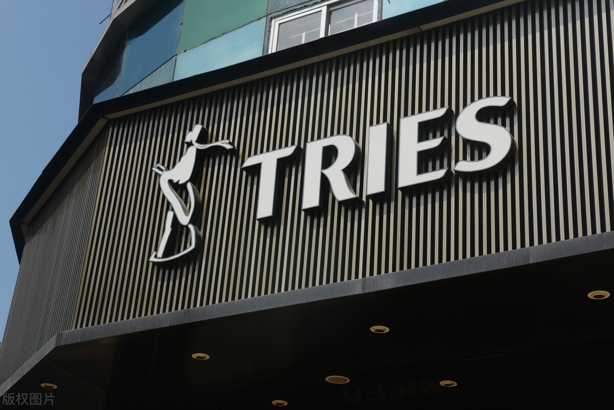 性价比高的男装商务品牌100到200,40-50岁男装哪些品牌时尚又不太贵