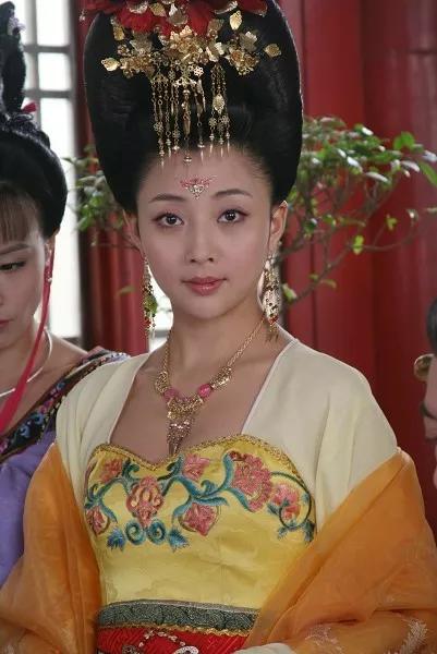 杨贵妃生死之谜完整版,历史上真实的杨贵妃生死之谜