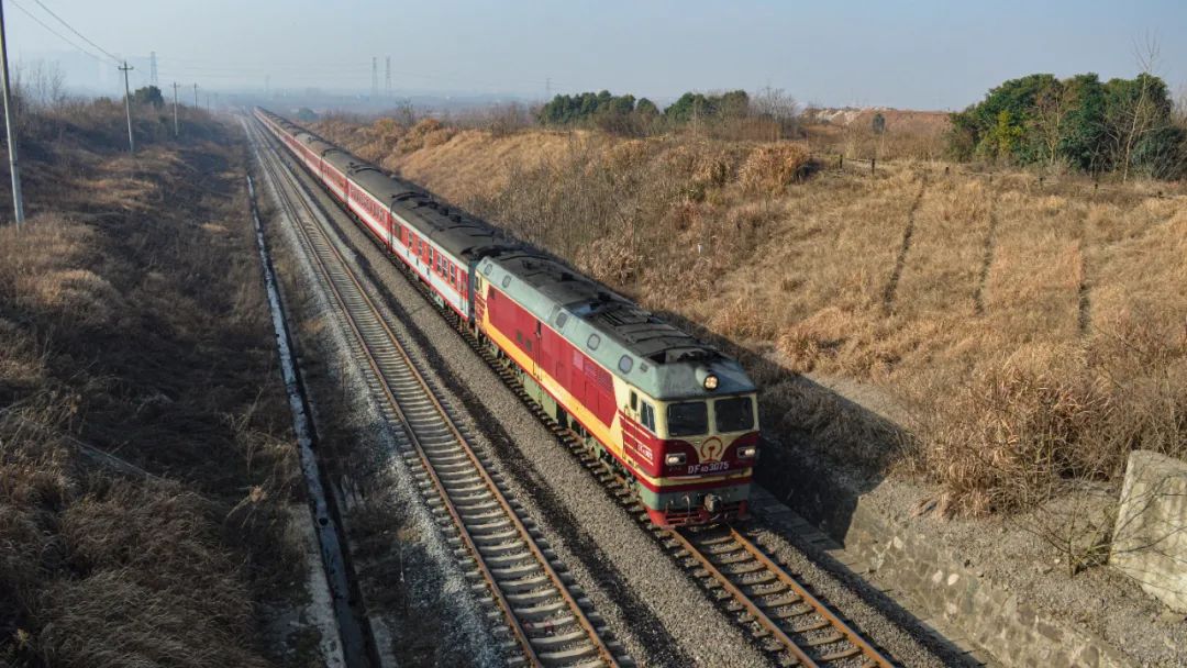 再见k歌翻唱,再见k歌伴奏