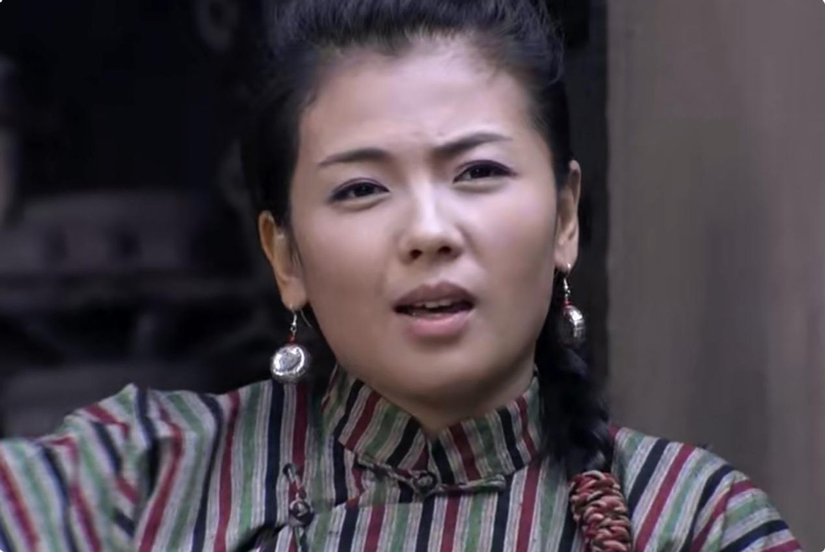 收手吧刘涛！别再*辱侮**观众智商了，34岁演“土匪头子”雷人又无脑