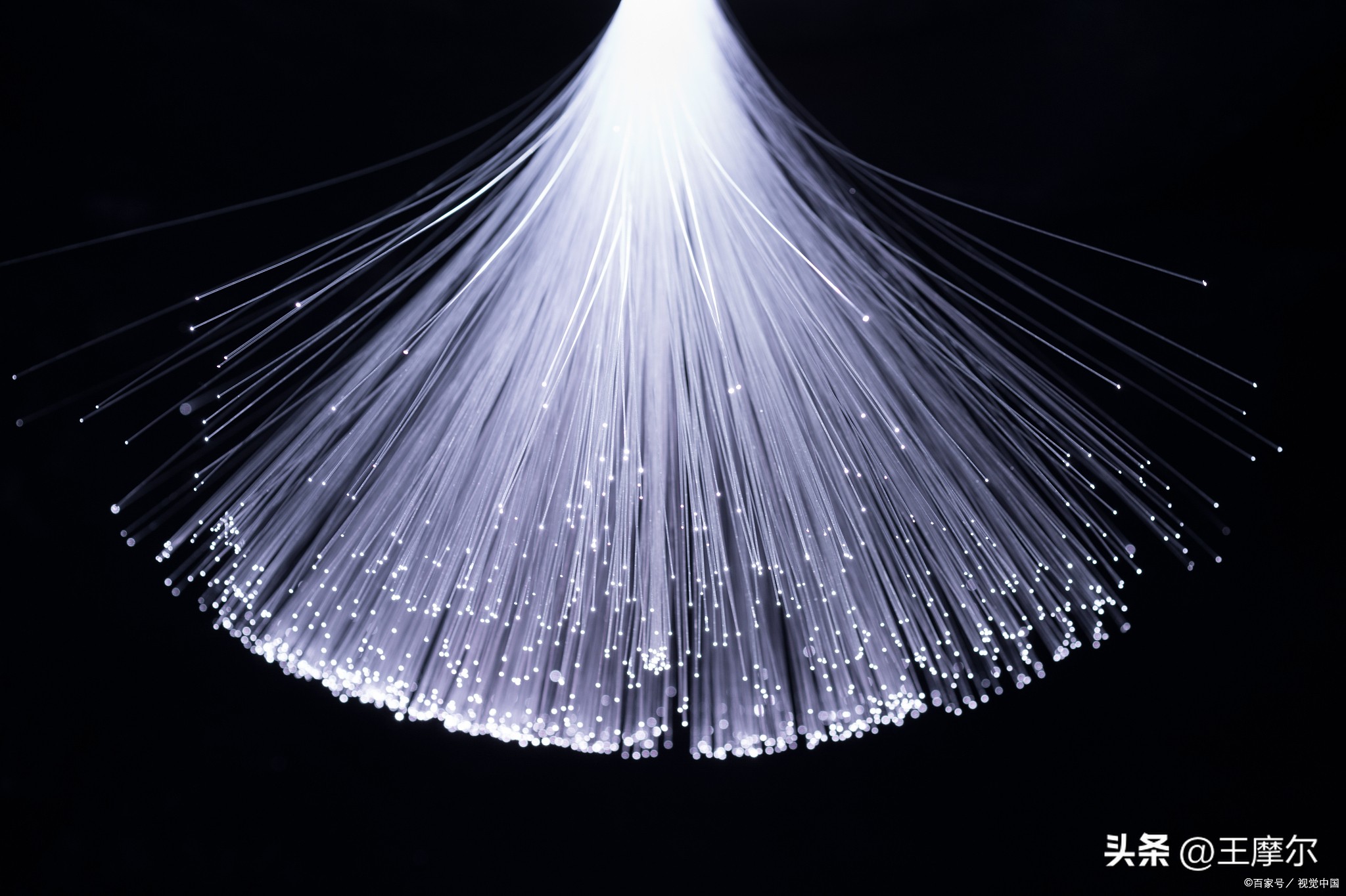 光导纤维的性能特点,光导纤维传输