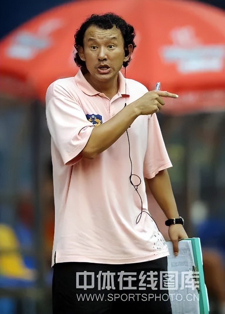 牛洪利孙继海,牛洪利大连