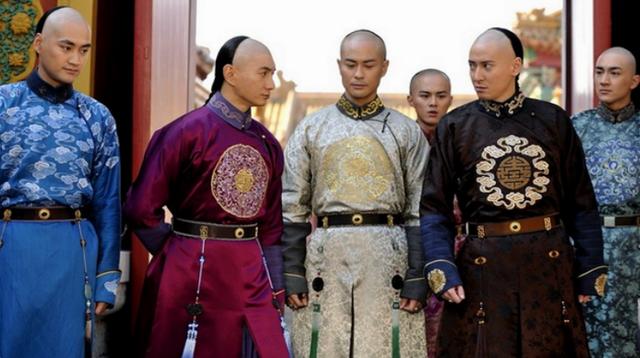 康熙为什么那么难当皇子,康熙的儿子都有当皇帝资格吗